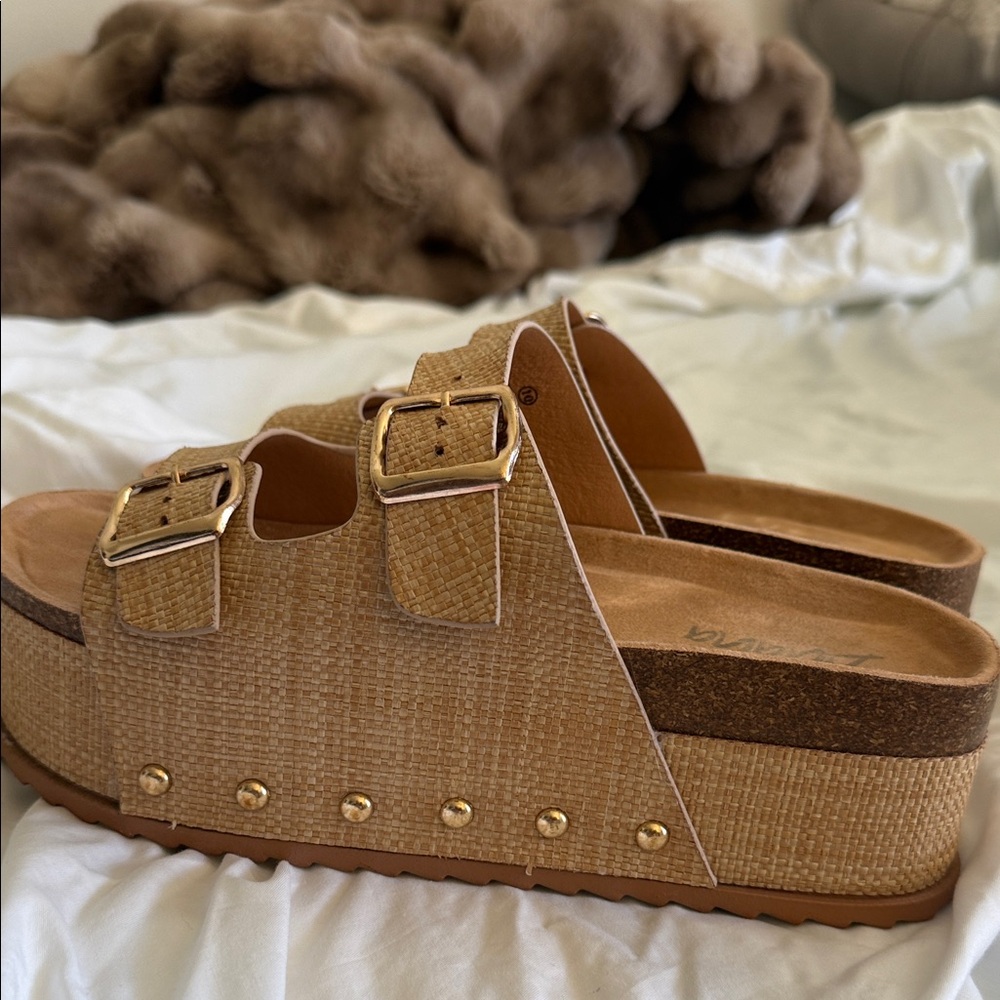 Liliana Tan Platform Sandals with Buckle Detail